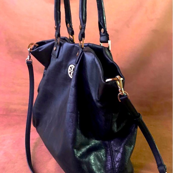 Tory Burch 💯 Authentic Black Soft Glazed Bag/Crossbody. - Picture 8 of 13